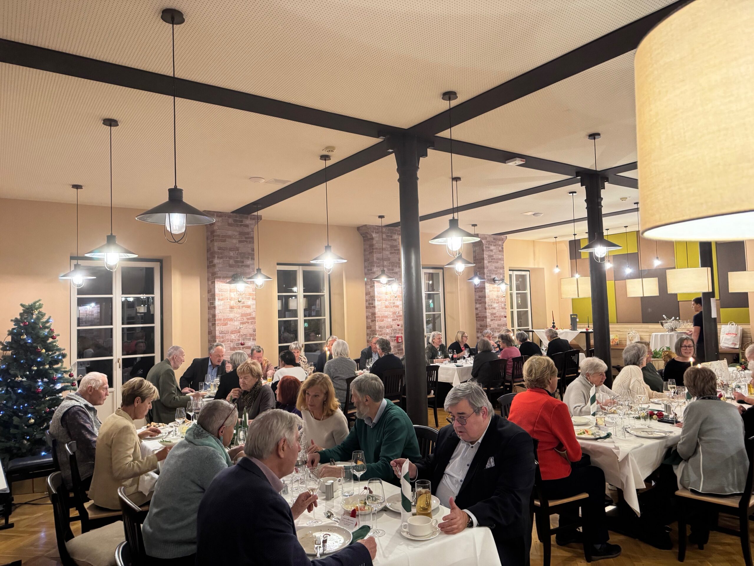 Großartige Stimmung beim Weihnachtsturnier